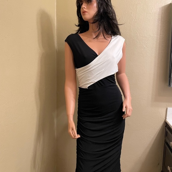 RACHEL Rachel Roy midi color block dress. Gently warn. Size X-Large - Picture 2 of 7